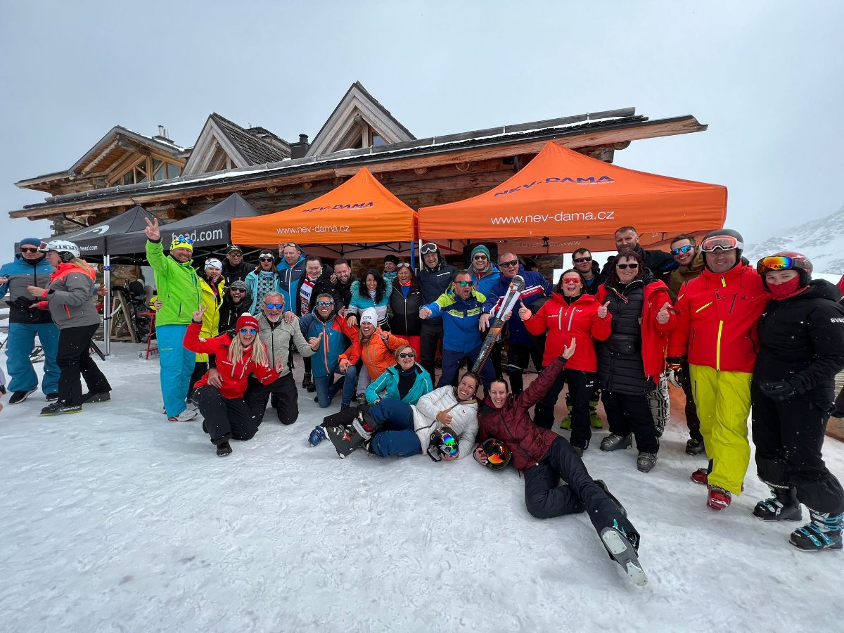 Snow volleyball v Santa Caterine